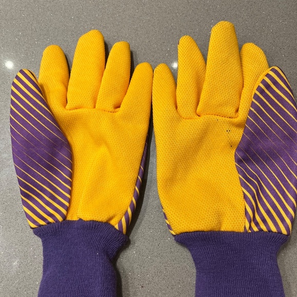 Minnesota Vikings- Utility/BBQ Gloves- Size Large - Picture 2 of 2